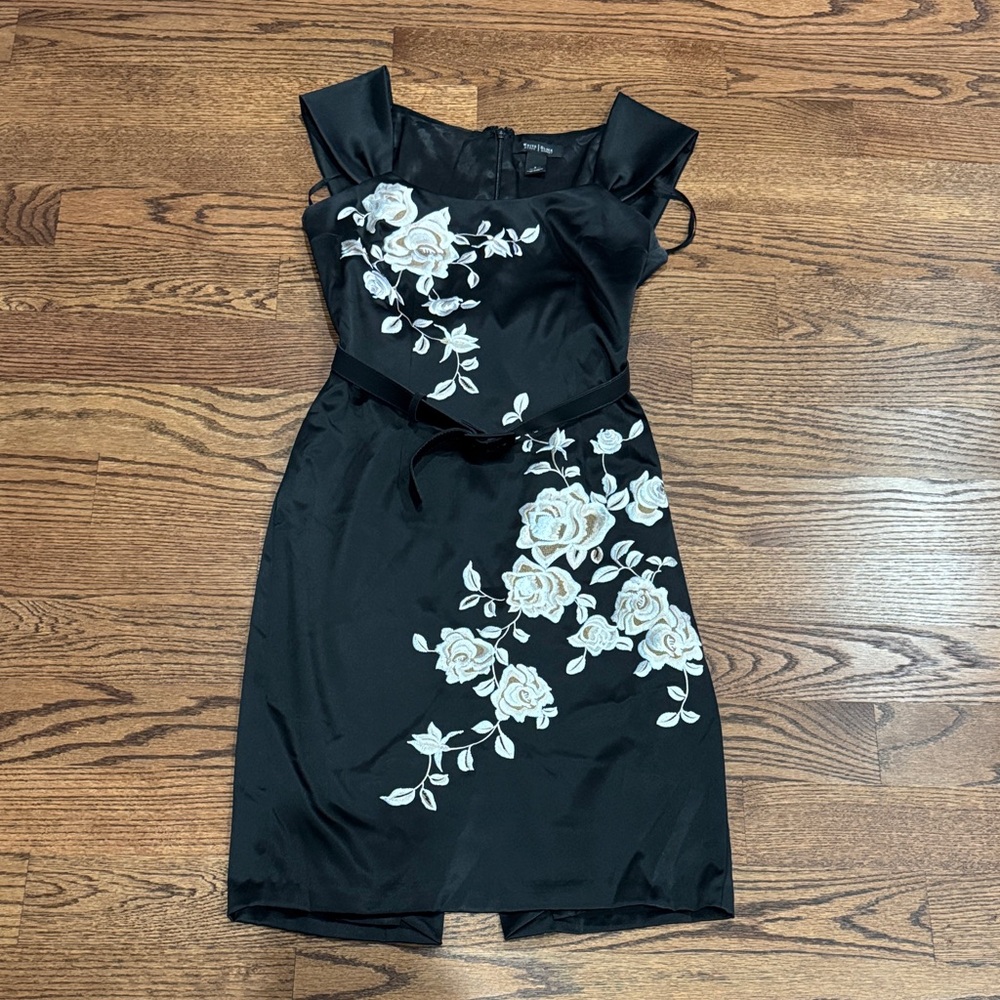 EUC White House Black Market Black Dress with White Embroidered Floral Design